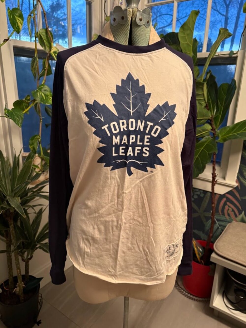 Vintage Toronto Maple Leafs Old Time Hockey Long Sleeve Shirt M